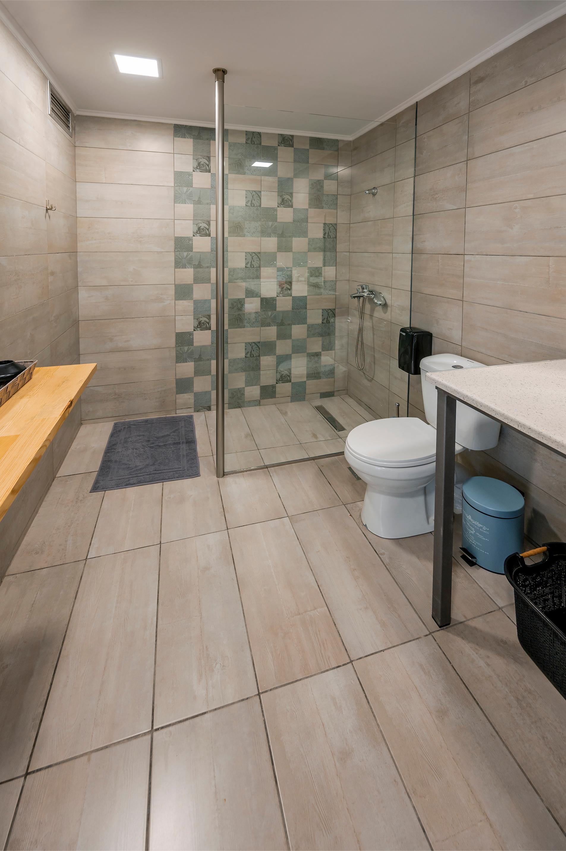 Simple Comfort with a Touch of Nature(104)