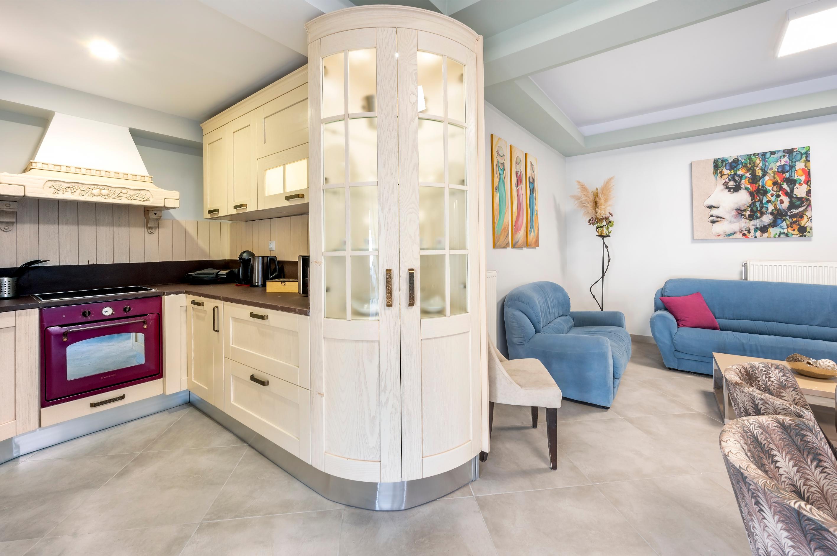 Soft Days, Starry Nights & a Private Pool (106)